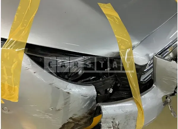 Photo 2 of 25: 2017 Mercedes-Benz E220d — Korean insurance auction