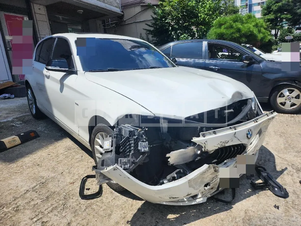Photo 2 of 2: 2015 BMW 118d, VIN WBA1C1103FJ838152 — Korean insurance auction