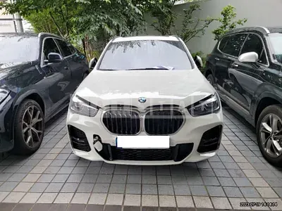 Photo 1 of 18: 2022 BMW X1 xDrive 20i, VIN WBA11DG06N5V40412 — Korean insurance auction