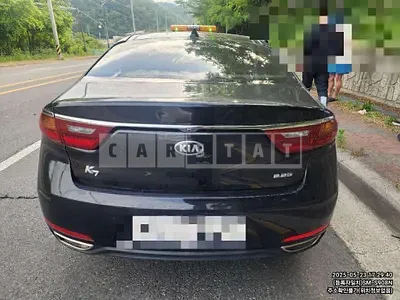 Photo 1 of 8: 2016 Kia K7 2.2 — Korean insurance auction