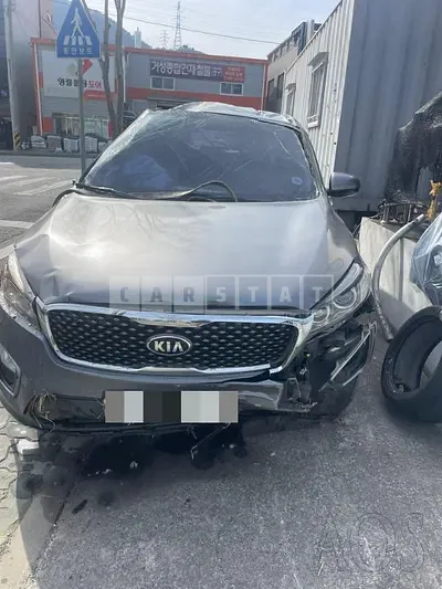 Photo 1 of 8: 2015 Kia Sorento 2.0, VIN KNAPG81ABFA082194 — Korean insurance auction