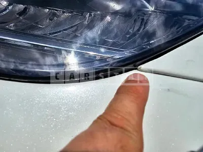 Photo 1 of 2: 2020 Tesla (parts) Model 3 Long Range Headlamp — Korean insurance auction