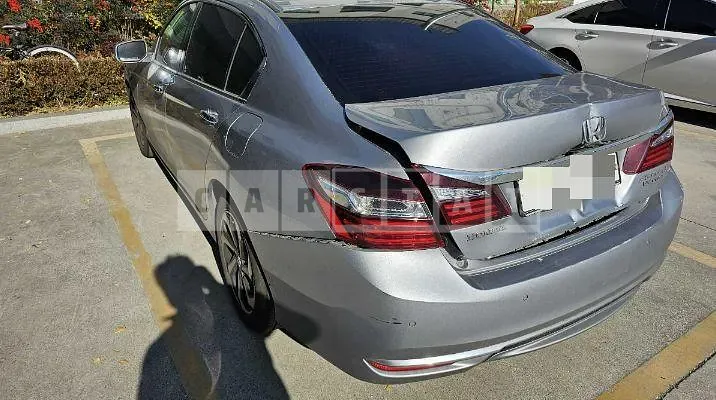 Photo 2 of 5: 2016 Honda Accord 2.4, VIN 1HGCR2680HA510664 — Korean insurance auction