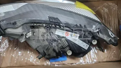 Photo 1 of 5: 2016 BMW (parts) 320d Headlamp — Korean insurance auction