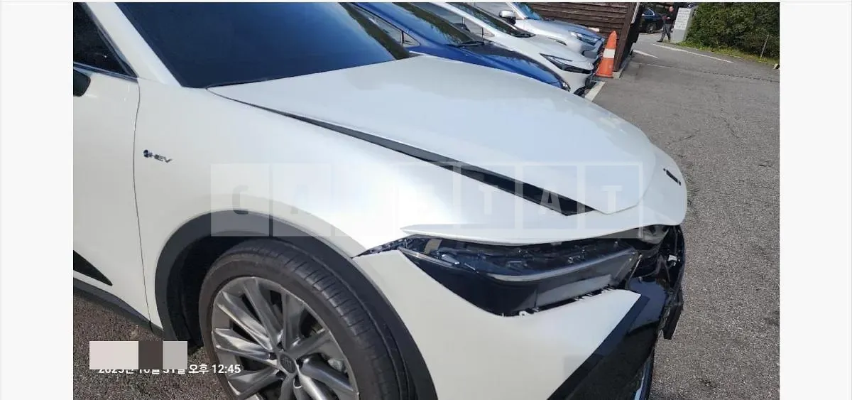 Photo 2 of 32: 2025 Toyota Crown Hybrid — Korean insurance auction