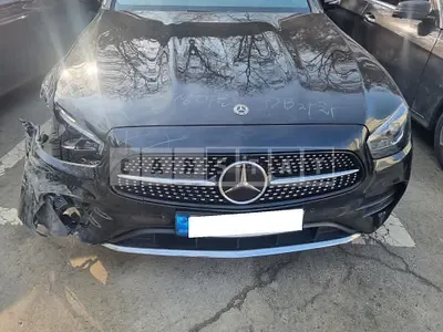 Photo 1 of 32: 2020 Mercedes-Benz E350 4Matic, VIN W1KZF8GB5MA868299 — Korean insurance auction