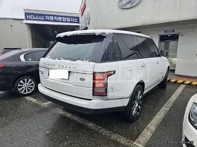 Photo 1 of 10: 2016 Land Rover Range Rover 4.4d — Korean insurance auction