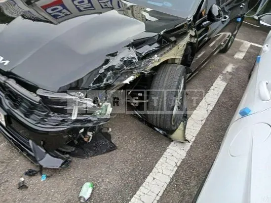 Photo 2 of 30: 2023 Kia K5, VIN KNAG341JBPA031507 — Korean insurance auction
