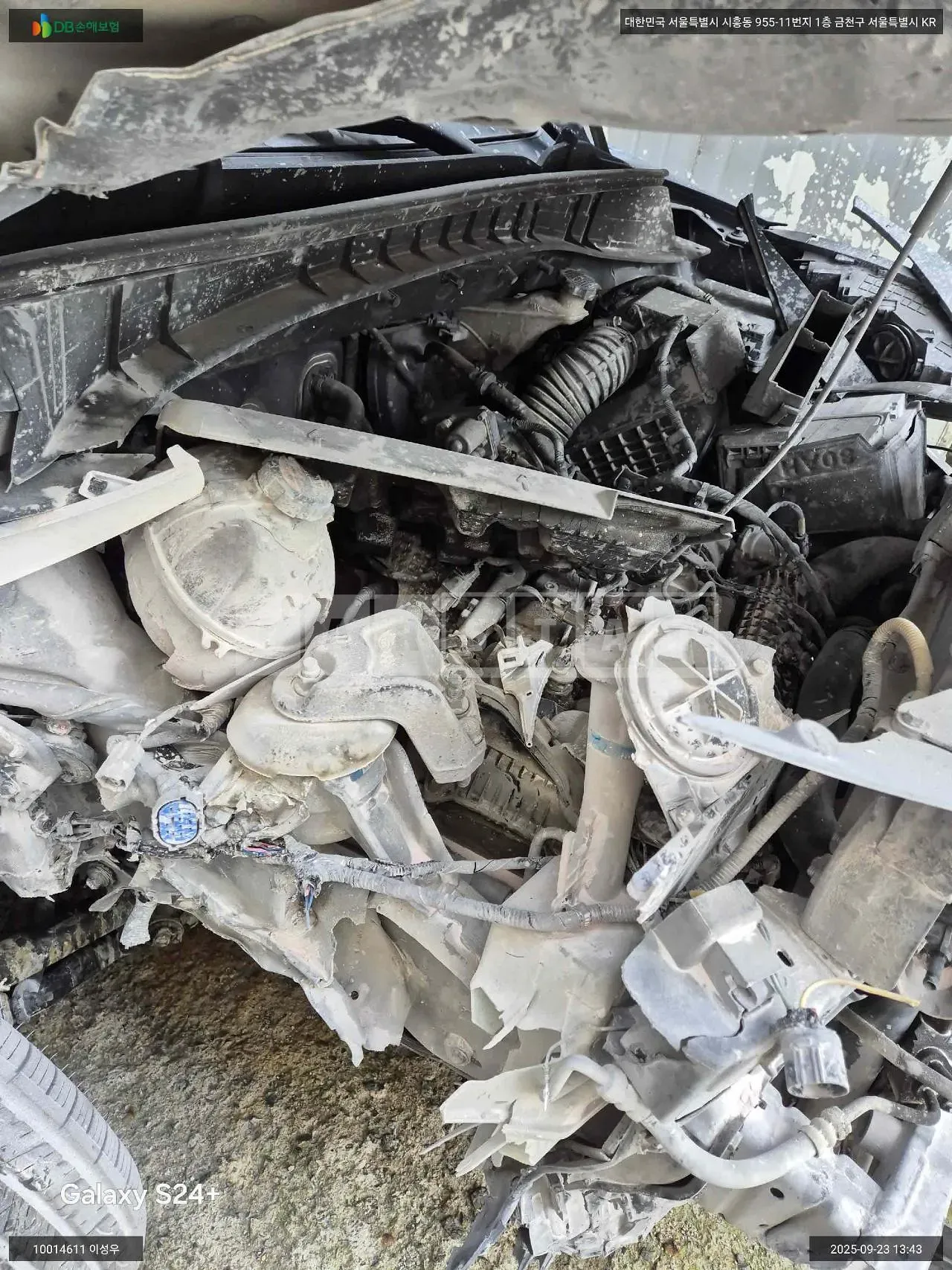 Photo 2 of 11: 2015 Hyundai Tucson, VIN KMHJ3815GGU094799 — Korean insurance auction