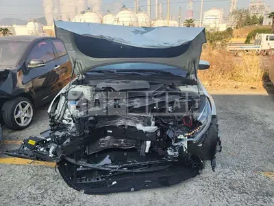 Photo 1 of 6: 2016 Kia K5, VIN KNAGU411BGA003065 — Korean insurance auction
