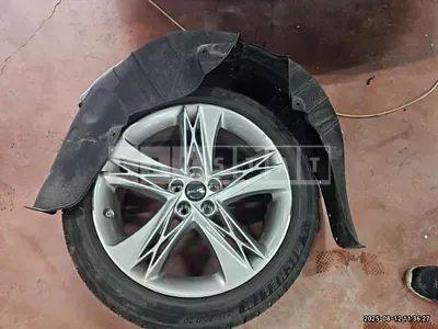 Photo 1 of 2: 2023 Genesis (parts) G90 3.5T Wheels — Korean insurance auction