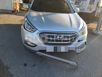 Photo 1 of 17: 2014 Hyundai Tucson ix — Korean insurance auction