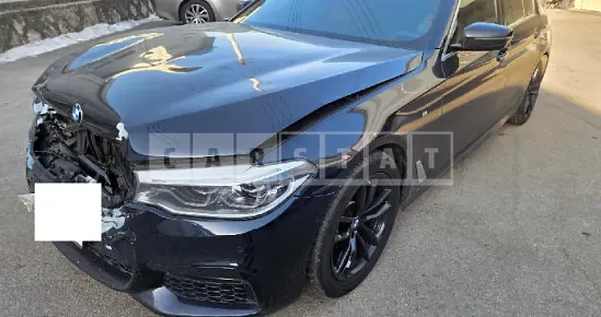 Photo 2 of 9: 2018 BMW 520d — Korean insurance auction