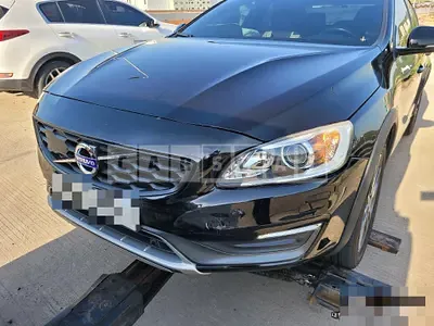 Photo 1 of 13: 2016 Volvo S60CCD4 — Korean insurance auction