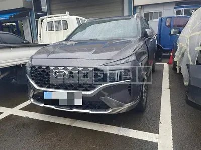 Photo 1 of 17: 2022 Hyundai Santa Fe, VIN KMHS5811BNU035333 — Korean insurance auction