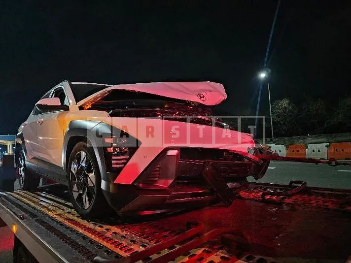 Photo 2 of 10: 2023 Hyundai Kona Hybrid — Korean insurance auction