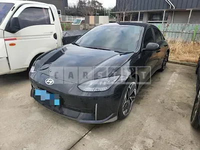Photo 1 of 8: 2022 Hyundai IONIQ 6 Long Range, VIN KMHM241AFPA002125 — Korean insurance auction