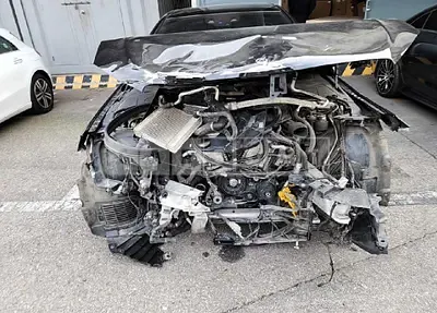 Photo 1 of 40: 2018 Mercedes-Benz S560 4Matic, VIN WDDUX8GB9JA355835 — Korean insurance auction