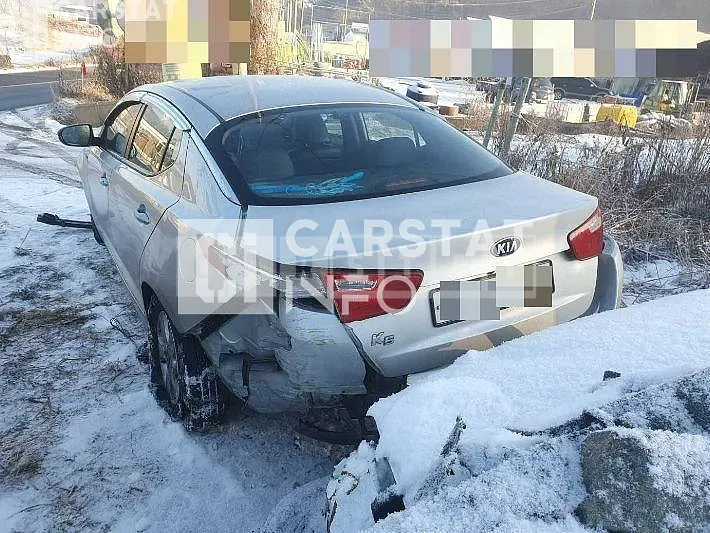 Photo 2 of 3: 2014 Kia K5 2.0(LPI) — Korean insurance auction