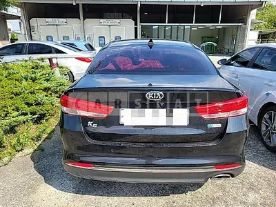Photo 1 of 26: 2016 Kia K5, VIN KNAGX415GGA063074 — Korean insurance auction