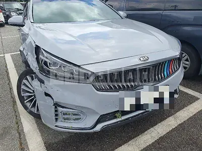 Photo 1 of 13: 2017 Kia K7 LPI — Korean insurance auction
