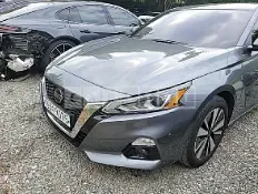 Photo 2 of 18: 2019 Nissan Altima 2.5, VIN 1N4BL4AV2KC228008 — Korean insurance auction