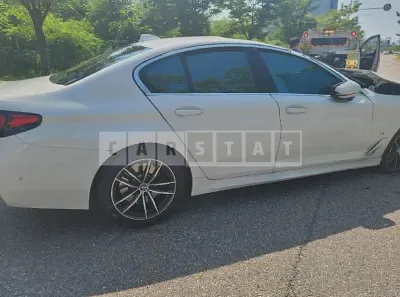 Photo 1 of 9: 2023 BMW 520i, VIN WBA11BH09PCL50654 — Korean insurance auction