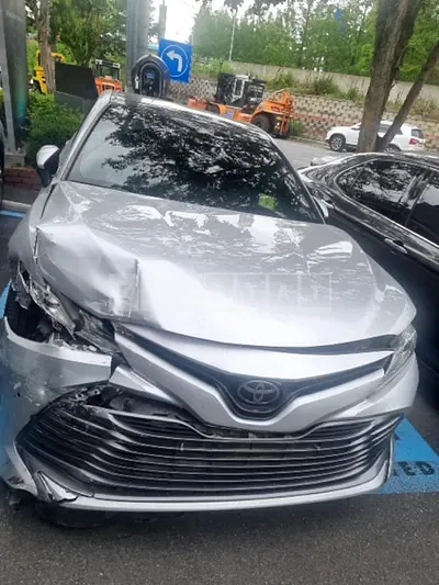 Photo 1 of 16: 2018 Toyota Camry, VIN JTNB11HK0J3063807 — Korean insurance auction