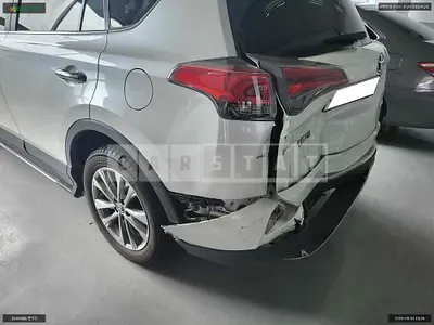 Photo 1 of 7: 2017 Toyota Rave 2WD, VIN JTMYFREV1HD099605 — Korean insurance auction
