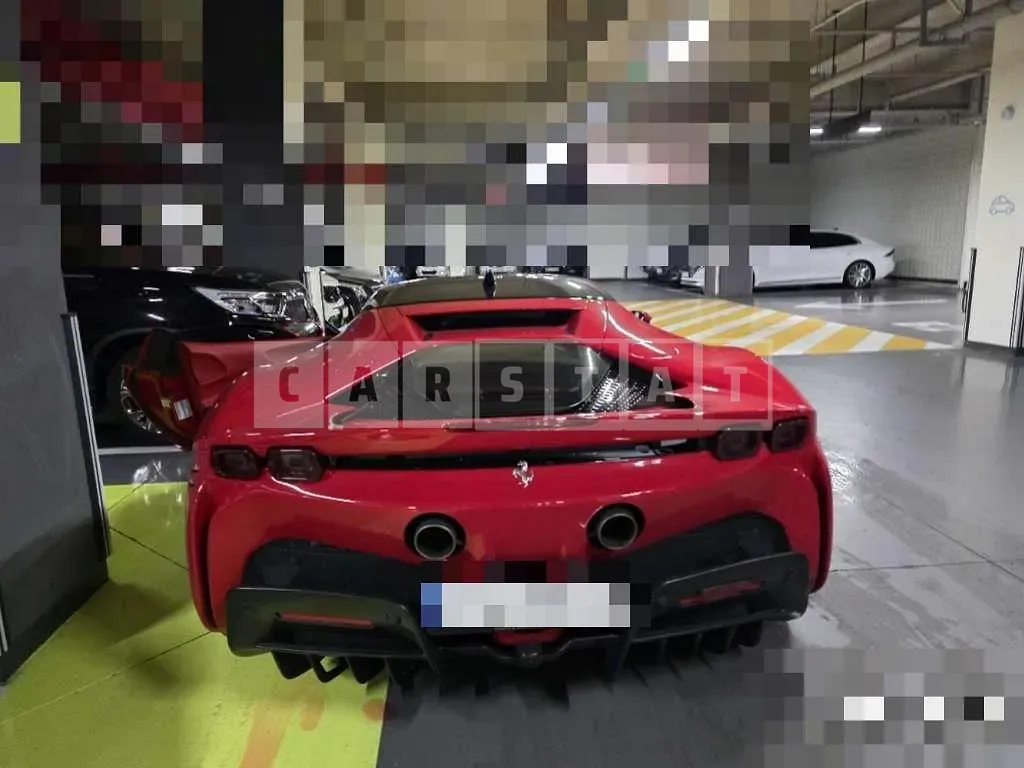 Photo 2 of 72: 2021 Ferrari SF90 Stradale — Korean insurance auction