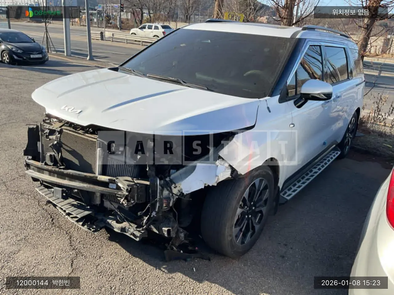 Photo 2 of 50: 2023 Kia Carnival, VIN KNANC81BBPS346020 — Korean insurance auction