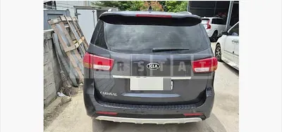 Photo 1 of 15: 2017 Kia Carnivals — Korean insurance auction