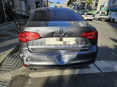 Photo 1 of 21: 2015 Volkswagen Jetta 2.0 TDI BMT Premium — Korean insurance auction