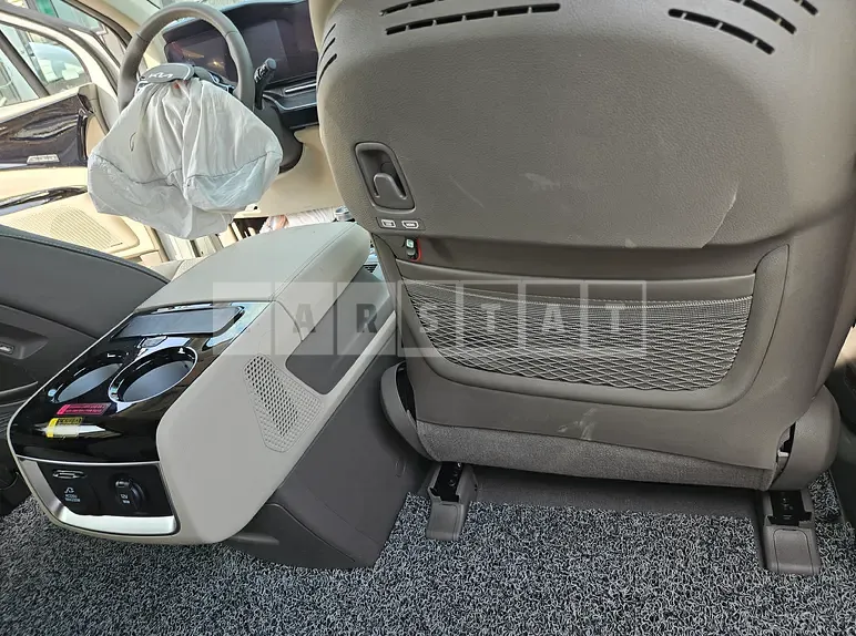 Photo 2 of 42: 2023 Kia Carnival High Limousine, VIN KNANE81BBPS385587 — Korean insurance auction