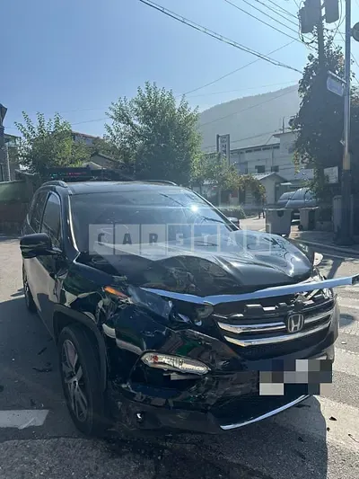 Photo 1 of 8: 2017 Honda Pilot — Korean insurance auction