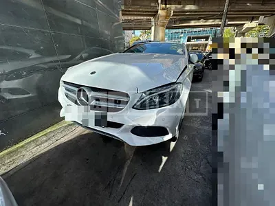 Photo 1 of 19: 2018 Mercedes-Benz C220d — Korean insurance auction