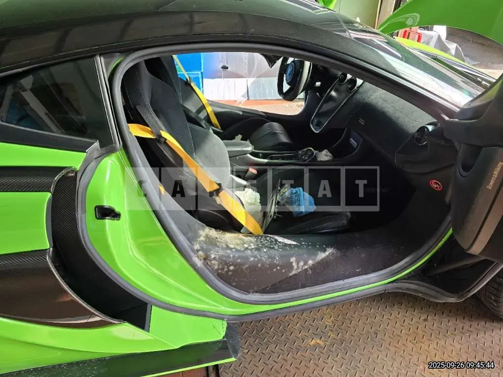 Photo 2 of 38: 2017 Mclaren 570S Spider — Korean insurance auction