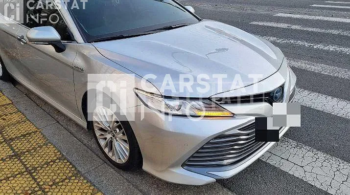 Photo 2 of 18: 2018 Toyota Camry Hybrid, VIN JTNB21HK5J3012123 — Korean insurance auction