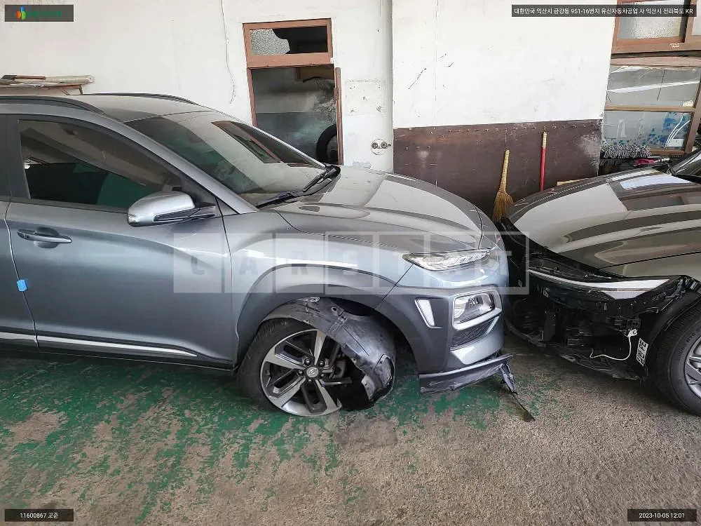 Photo 2 of 14: 2019 Hyundai Kona, VIN KMHK7815GKU398129 — Korean insurance auction