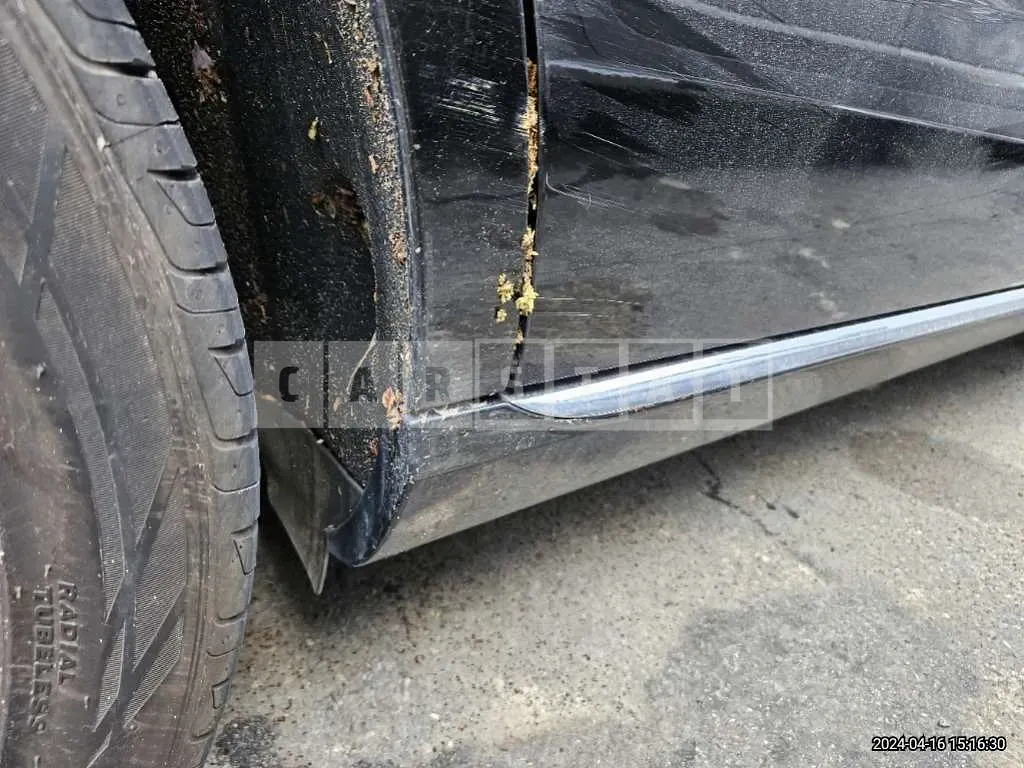 Photo 2 of 27: 2019 Mercedes-Benz E220d — Korean insurance auction