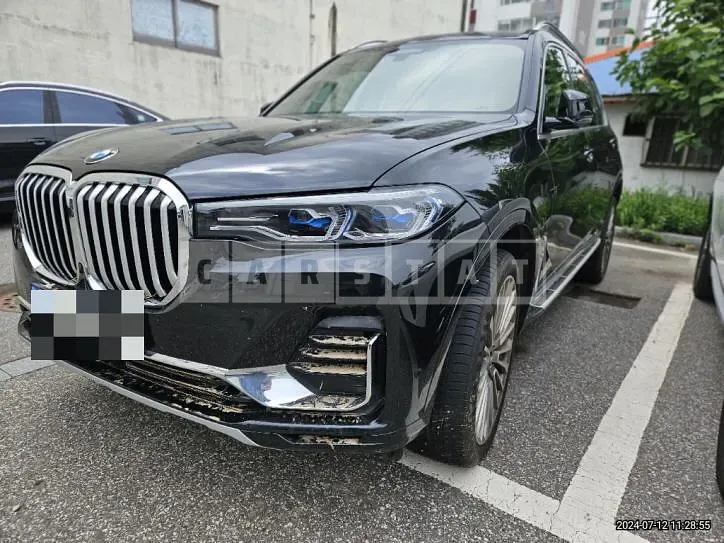 Photo 2 of 22: 2022 BMW X7 xDrive40i — Korean insurance auction