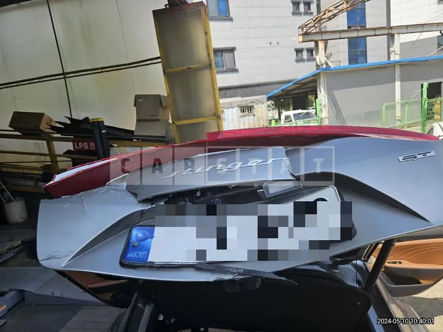 Photo 2 of 12: 2023 Kia Stinger 3.3 — Korean insurance auction