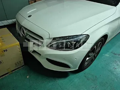 Photo 1 of 14: 2015 Mercedes-Benz C200 — Korean insurance auction