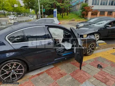 Photo 1 of 9: 2021 BMW 530e, VIN WBA51AG04MCH27032 — Korean insurance auction