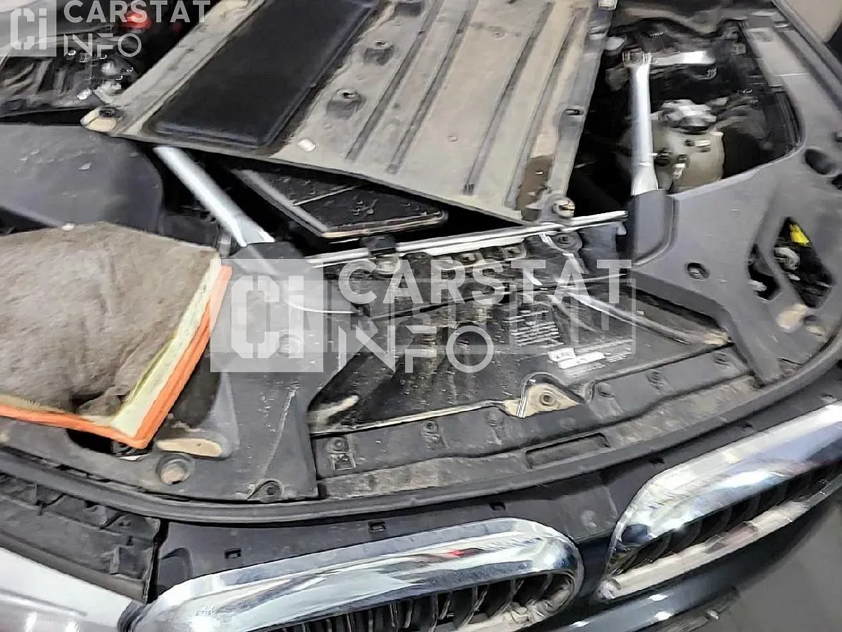 Photo 2 of 42: 2020 BMW 침bmw 520d xDrive Luxury — Korean insurance auction