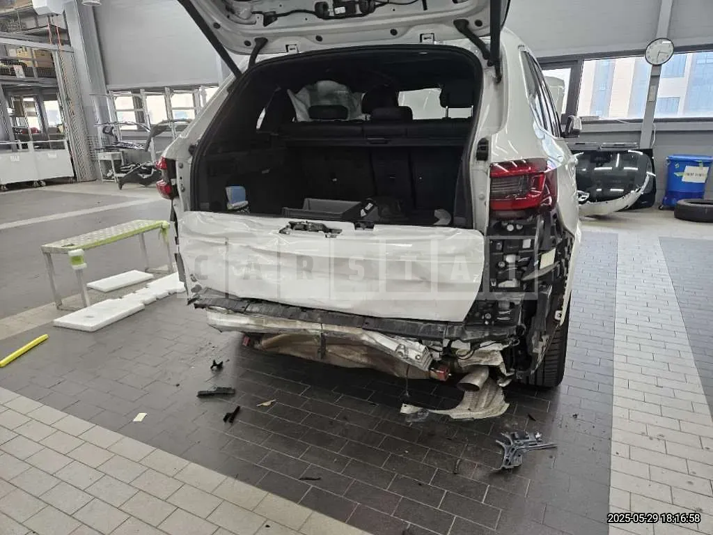 Photo 2 of 27: 2023 BMW X5 xDrive45e iPerformance — Korean insurance auction