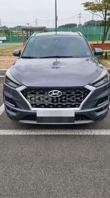 Photo 2 of 15: 2019 Hyundai Tucson TL — Korean insurance auction