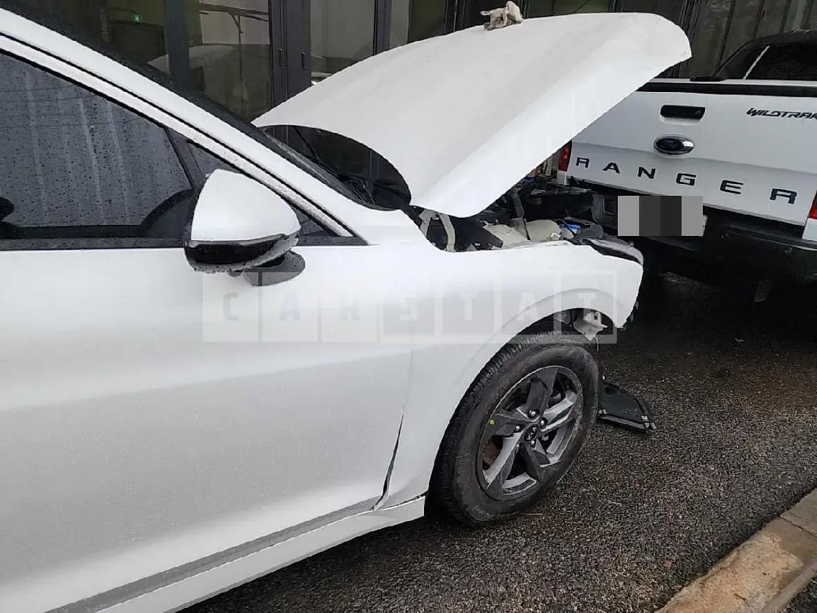 Photo 2 of 29: 2020 Kia K5 2.0(LPI), VIN KNAG541BBLA008560 — Korean insurance auction