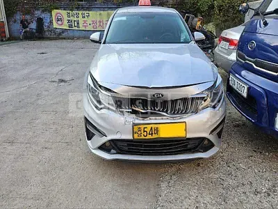 Photo 1 of 18: 2020 Kia K5, VIN KNAGU416BLA398167 — Korean insurance auction