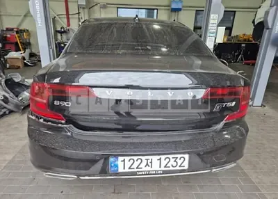 Photo 1 of 10: 2020 Volvo S90 T5 — Korean insurance auction